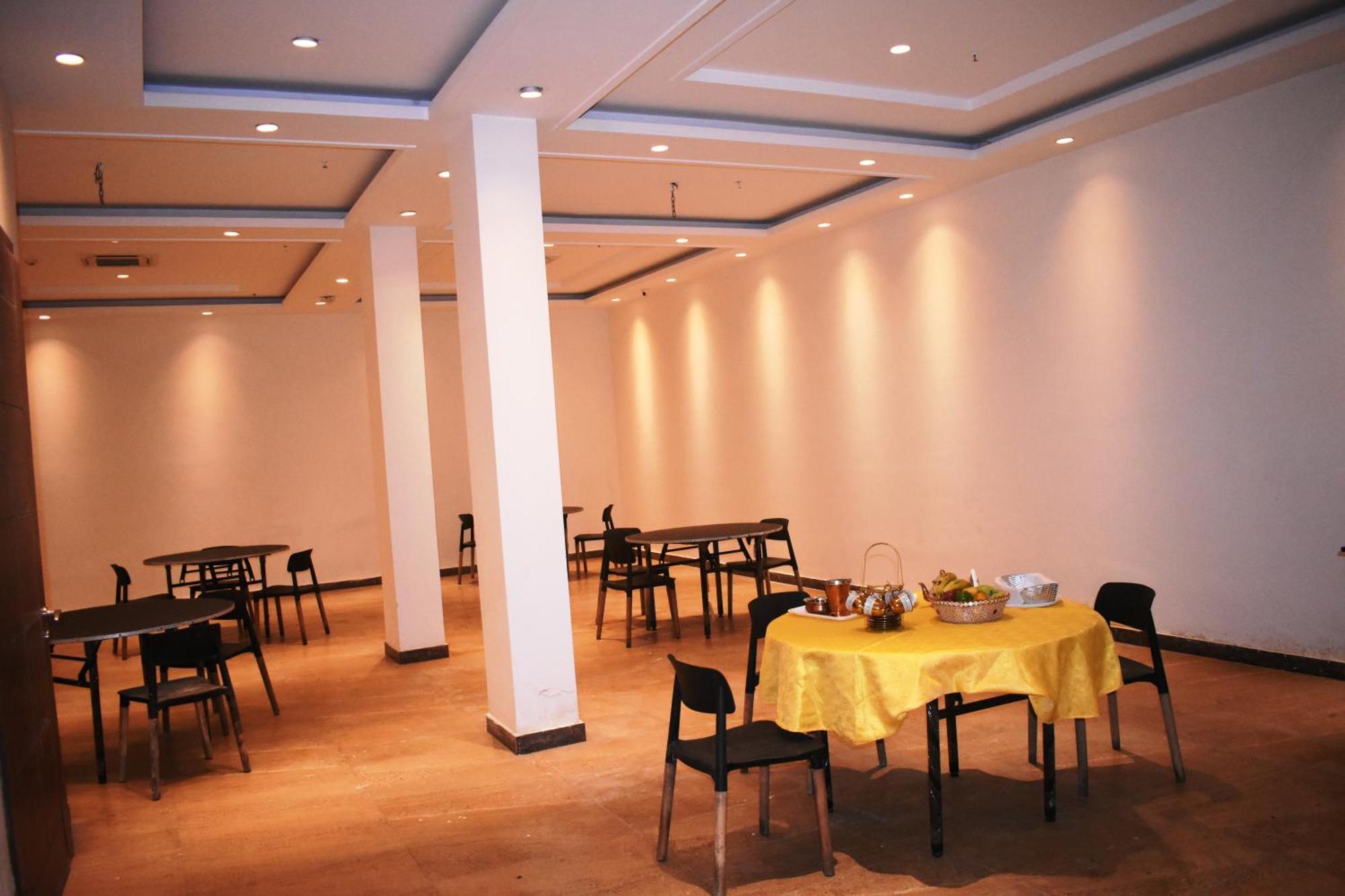 Lemonwood Suites By F9 Hotels - Trivoli Garden Chhatarpur Нью-Дели Экстерьер фото